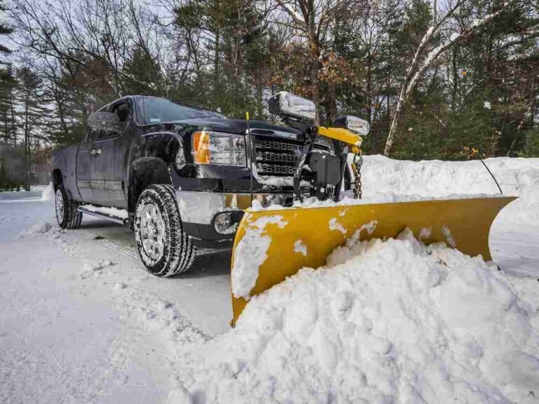 What is the difference between snow plowing and snow removal in Niles, OH?