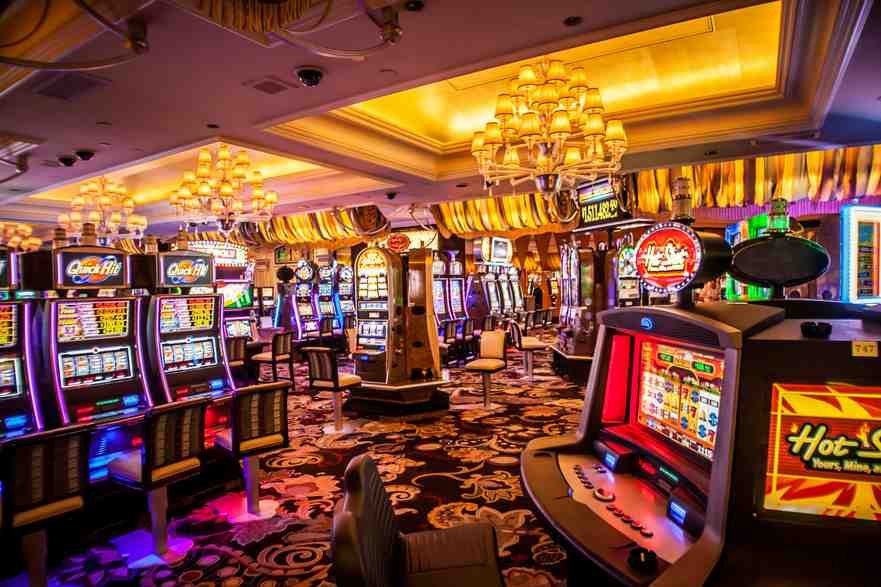 https://goldenlioncasinos.com